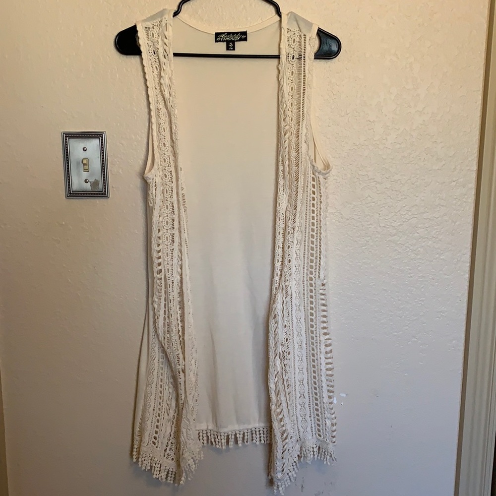 No sleeve cardigan - size medium